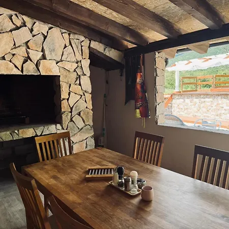 Forest Dream Vakantiehuis Bihać